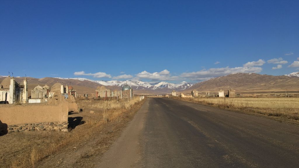 ADB provides $78 million to improve regional road transport links in Kyrgyz Republic