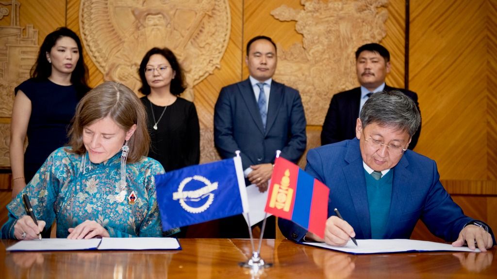 Mongolia, ADB sign projects to spur trade, improve hospital services, and upgrade roads
